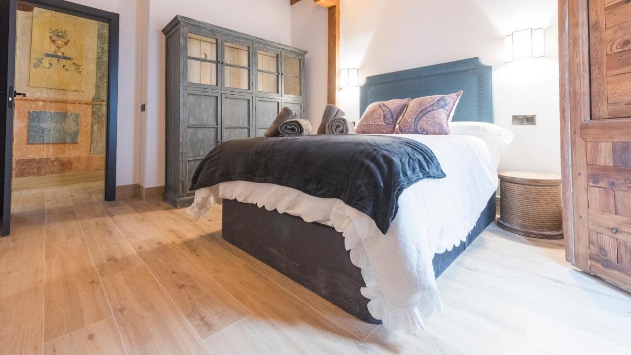 Apartamentos Boutique Pinocho Toledo Eksteriør billede