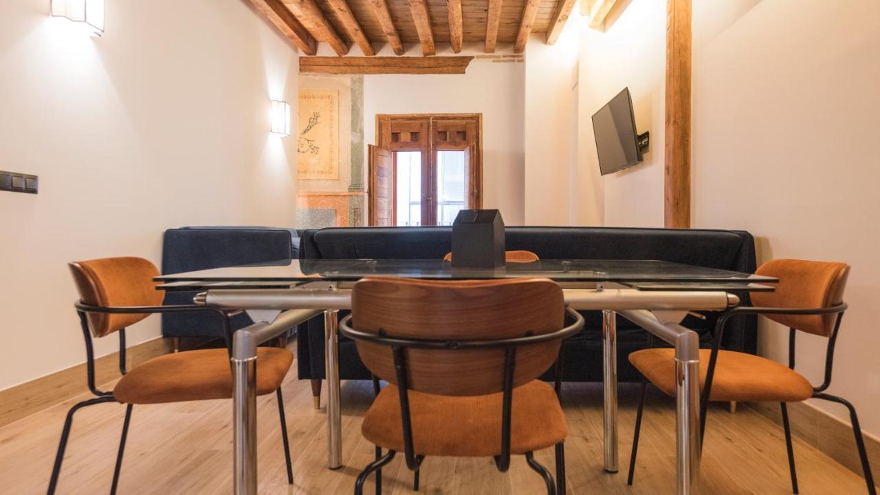 Apartamentos Boutique Pinocho Toledo Eksteriør billede