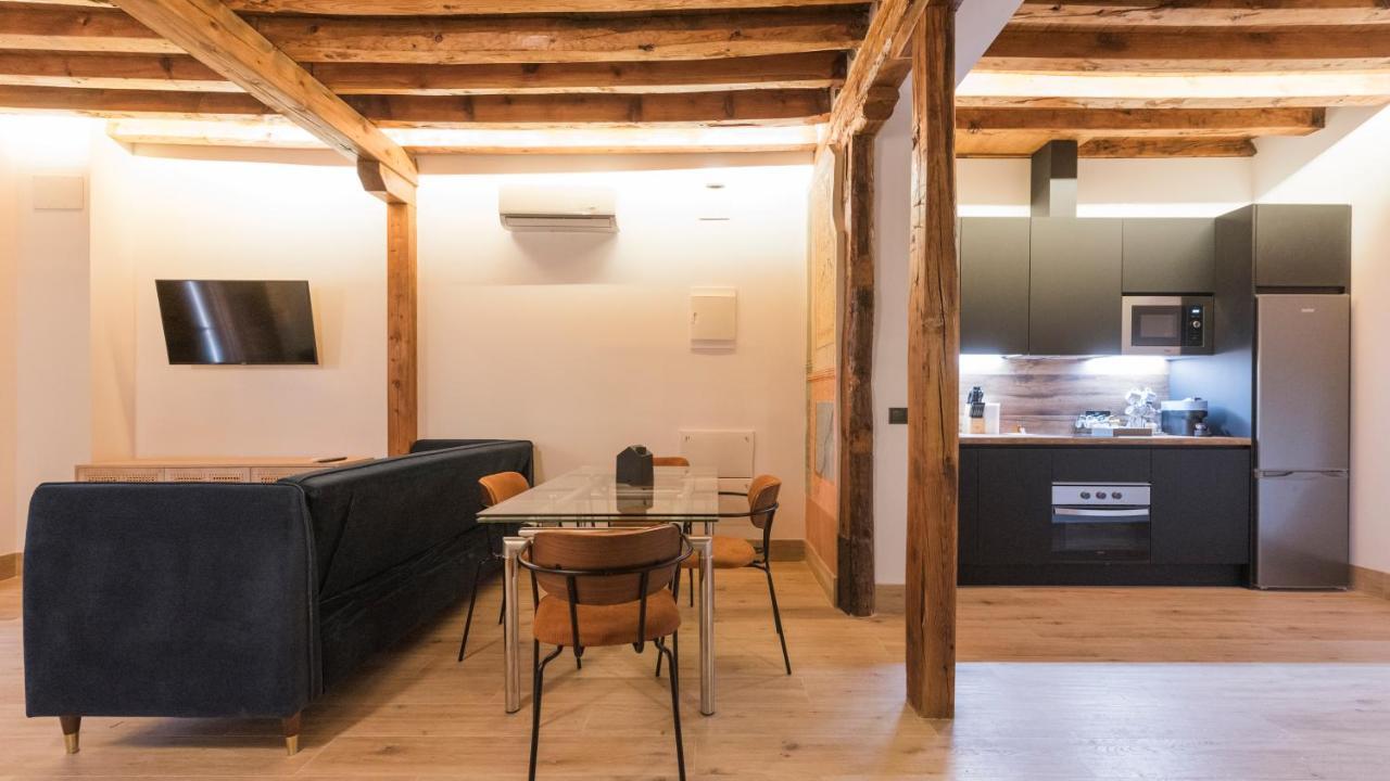 Apartamentos Boutique Pinocho Toledo Eksteriør billede