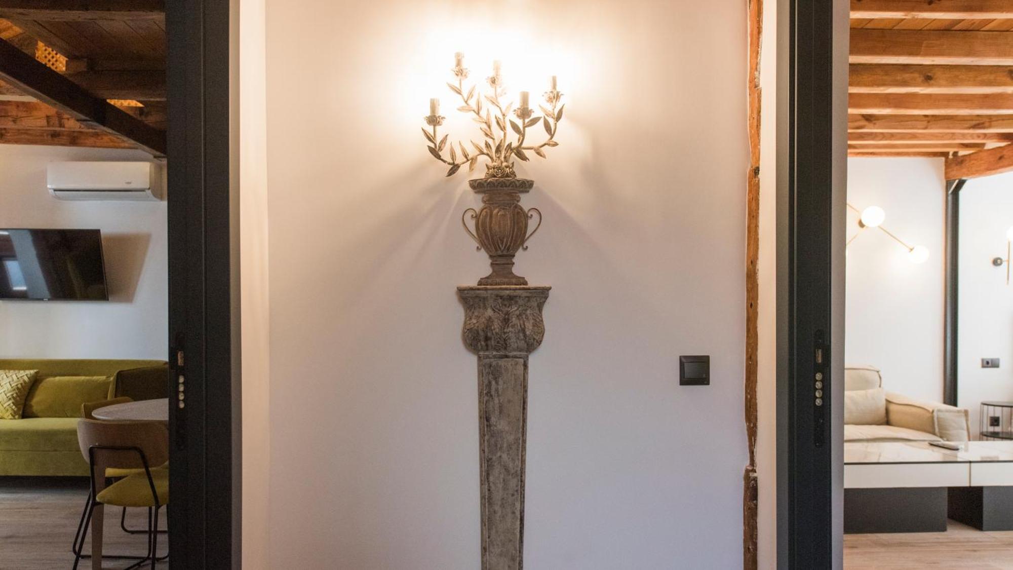 Apartamentos Boutique Pinocho Toledo Eksteriør billede